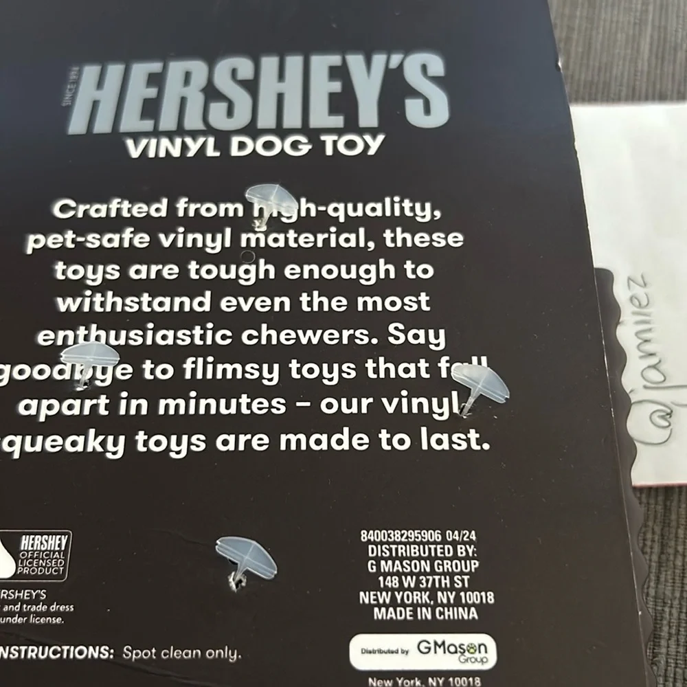 Hersheys Bar Vinyl Squeaking Dog Toy - Picture 3 of 3
